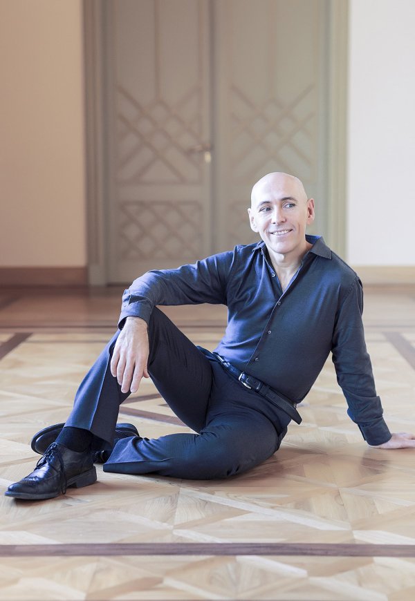 https://ticketline.sapo.pt/evento/ciclo-bach-schubert-missao-impossivel-56318