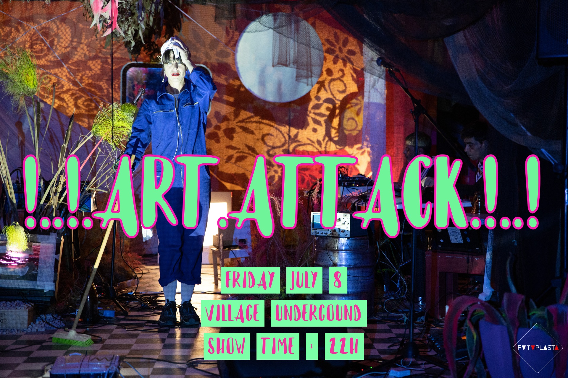 Bem-vindos ao quarto e útimo capítulo da residência !..!.ART.ATTACK.!..! no Village Underground dedicada aos elementos. Desta vez o bizzaro colectivo brinca com o fogo com toda a paixão e dedicação que ele exige. Apareçam e deixem-se encantar neste espetáculo de incosntâncias harmónicas e delírios multipessoais, carregado de momentos mágicos, com um alinhamento de convidados inesquecíveis. A festa continua pela noite dentro com um DJ set da lenda viva Jerry the Cat e um live act de bruxaria analógica dos 2Jack4U Com: Violeta Lisboa + Diana Barra + Uliarud + Harris Iveson + Tiago Henriques + Xis + Ramona + Shela + Desmarques + Mafalda Mais + ... Bilhetes: https://e.3cket.com/2e67c03ed16a43638093c827f639d587