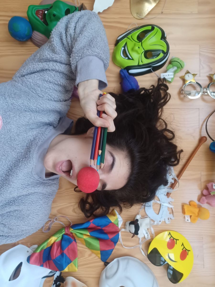 Quem conta um conto acrescenta um ponto! Que personagem serias tu Oficina dramatizada de Carnaval