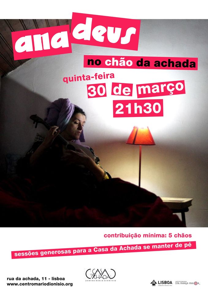 Ana Deus no chão da Achada