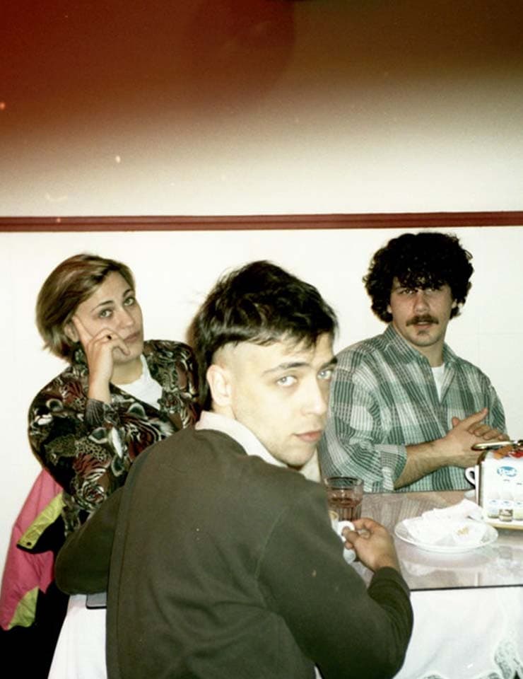 SUNFLOWERS + CLEMENTINE - GALERIA ZÉ DOS BOIS
