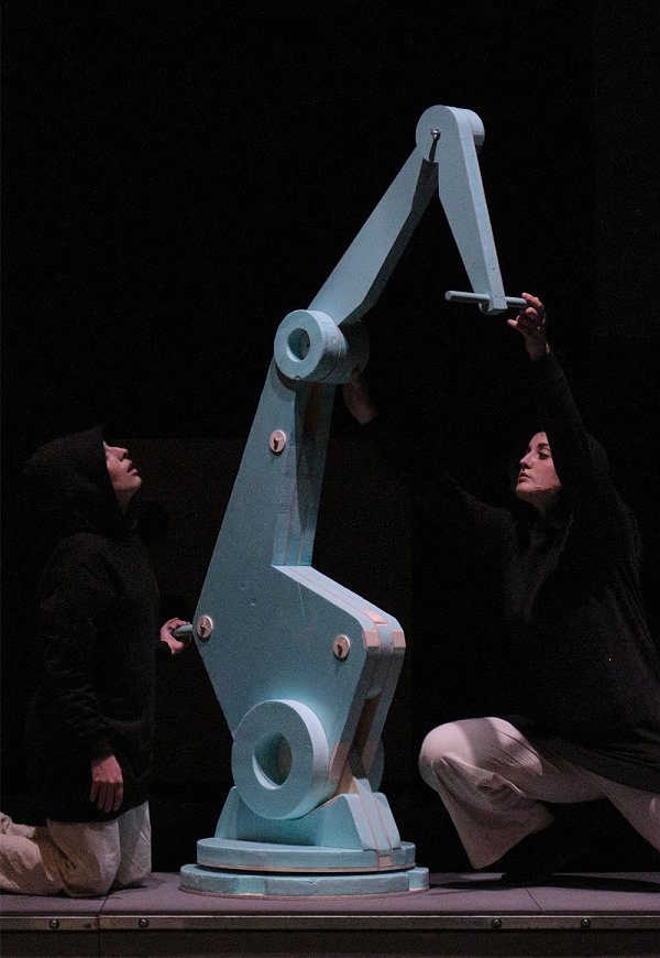 BORA LÁ LABORAR - TEATRO DE FERRO
