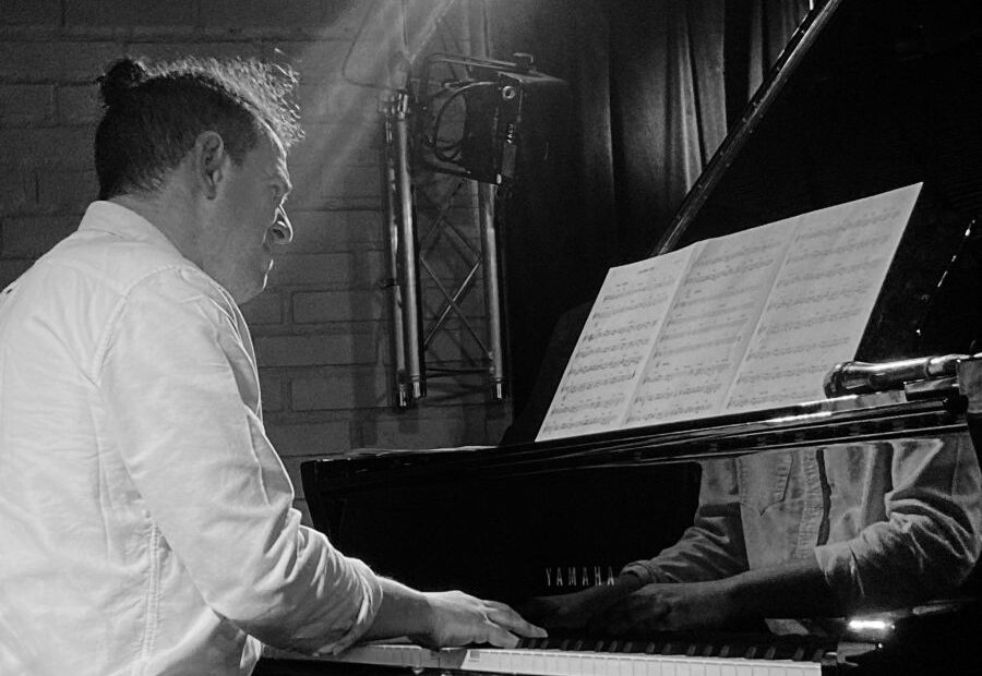 JAMES UHART TRIO