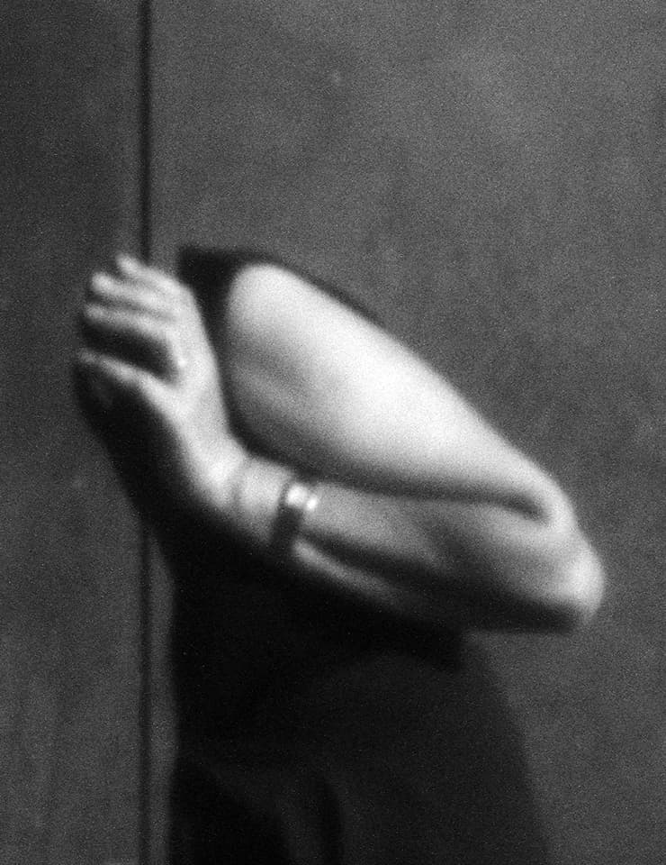 A SECRET ABOUT A SECRET - CENTRO CULTURAL MALAPOSTA (1)