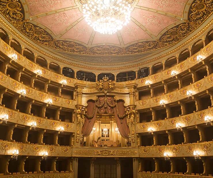 ACADEMIA DAS CIÊNCIAS DE LISBOA - TEATRO NACIONAL S. CARLOS