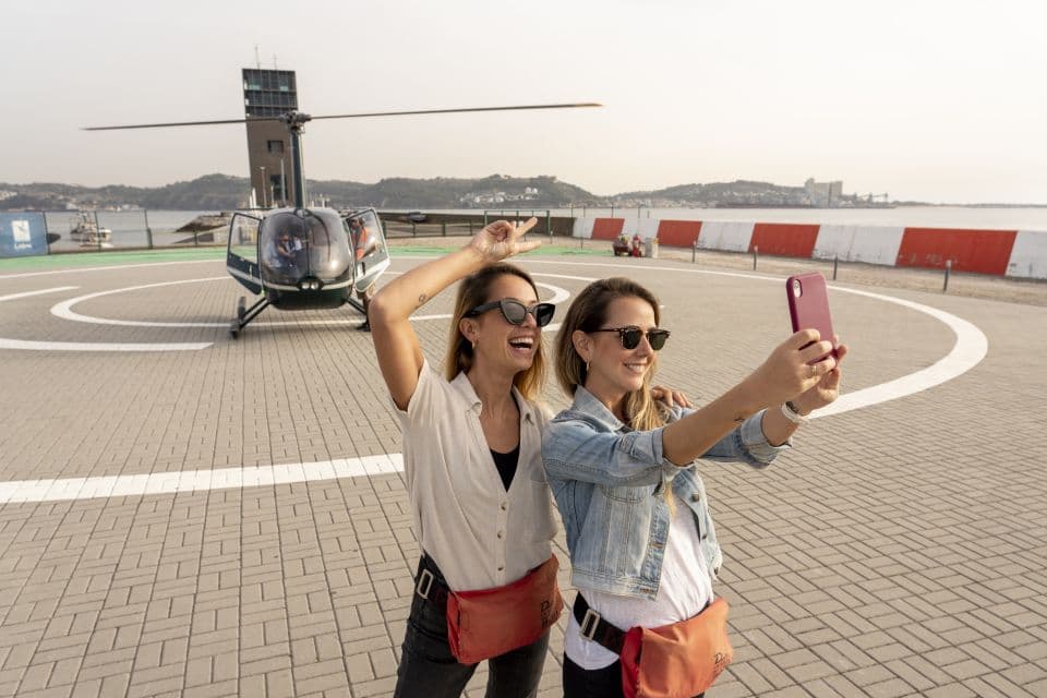 Lisboa passeio de helicóptero, passeio de barco e passeio a pé 4 (1)