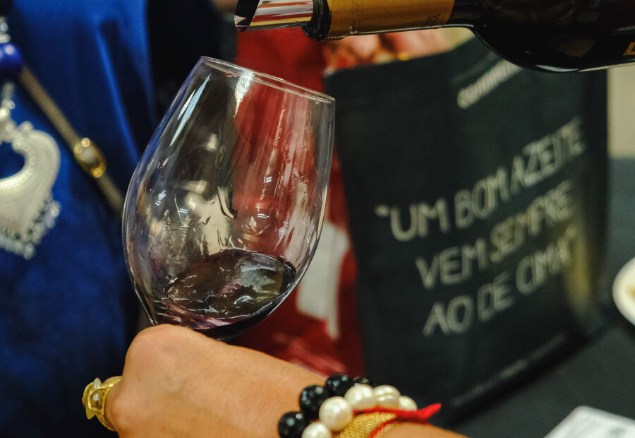 Christmas Wine Market 2023 - Cordoaria Nacional