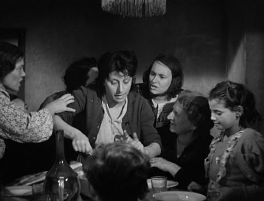 A zaragateira ciclo de cinema Há ocupações e okupações