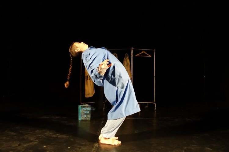 AMIJIK Teatro físico com CATARINA MOTA