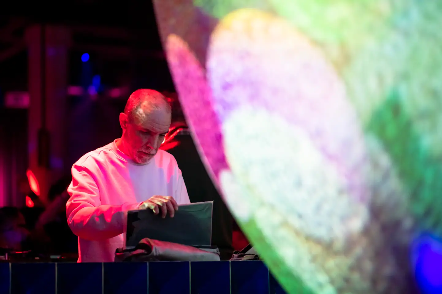 DJ AL - Lux Frágil
