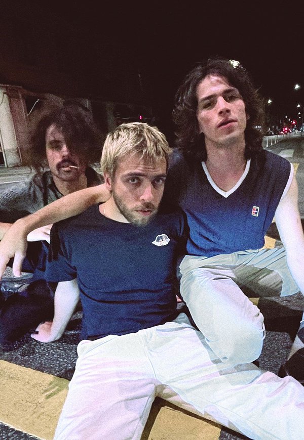 800 GONDOMAR Apresenta SÃO GUNÃO + Agressive Girls