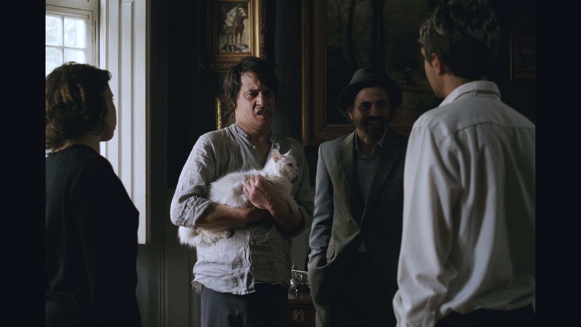 Olho, mão, liberdade!!! 'A Moeda-Viva' de Pedro Paiva