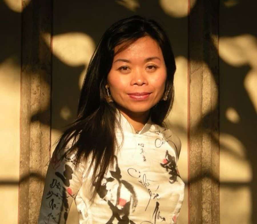 NGUYEN PHAN QUE MAI Encontro com a autora de