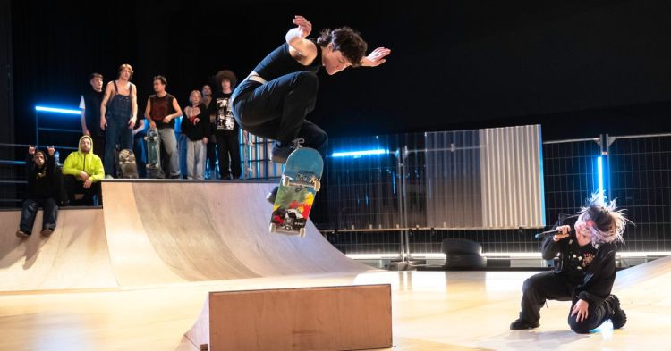 Mette Ingvartsen - Skatepark