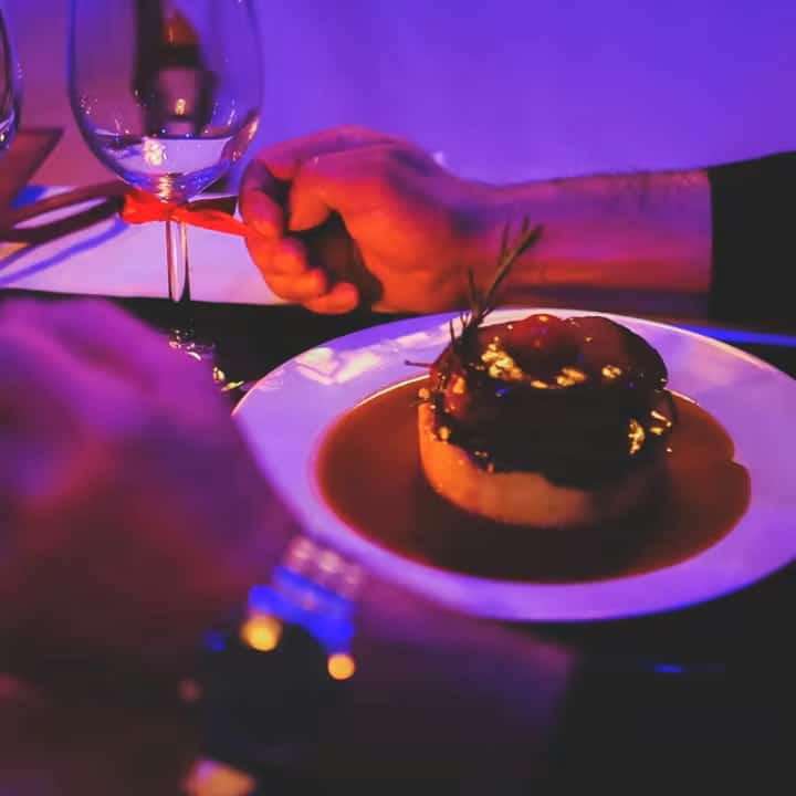 Dinner Especial São Valentim - Amor com Sabor - Shows dedicados aos casais