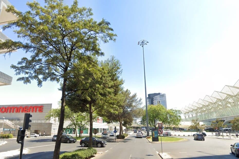 Avenida D. João II em Lisboa no Parque das Nações