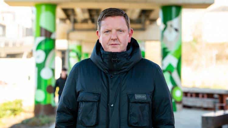Temple presents Steve Parry