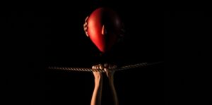 Em Suspenso – Théâtre l'Articule