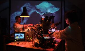 Nano Steps – Into the Lab – Trial & Theatre