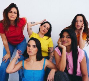A mesa é redonda