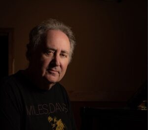 Jason Miles traz a fusão do jazz elétrico à Cossoul