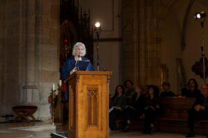 “O Julgamento de Pelicot” — Vigília Performativa no Panteão Nacional em Tributo a Gisèle Pelicot