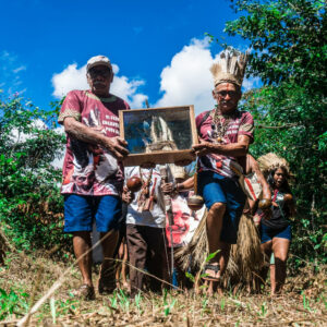 ‘Pés Firmes na Terra Estremecida’ – Exibição e Conversa no Hangar