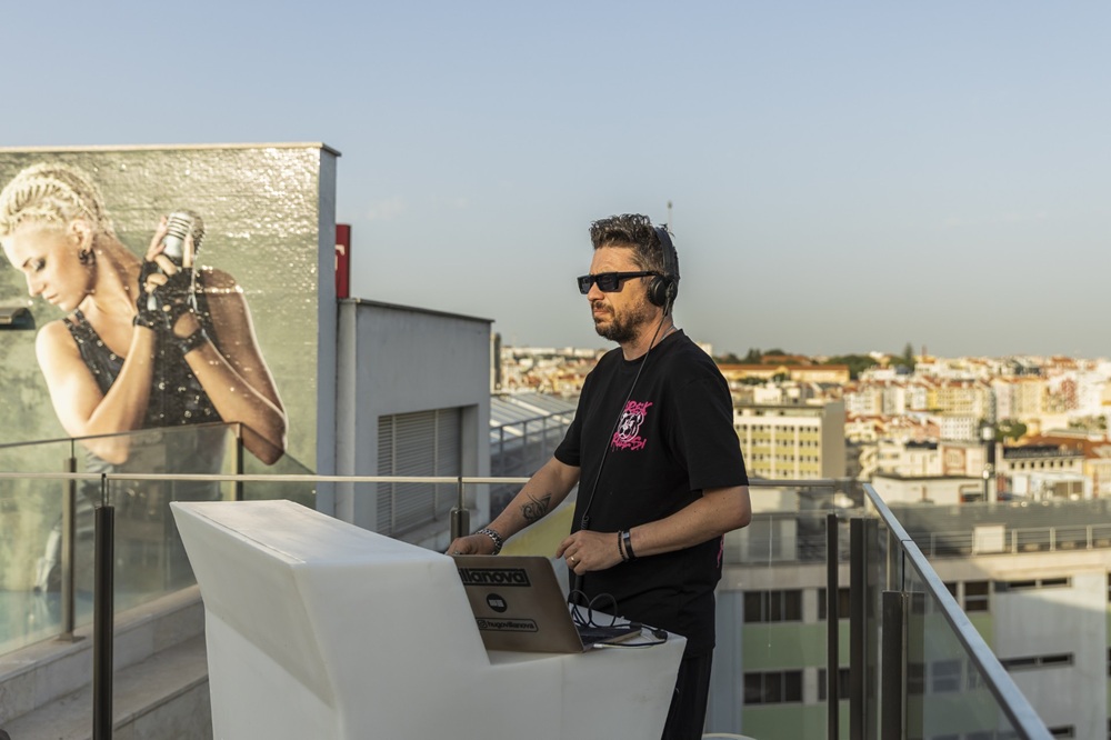 HF Fénix Music Celebra 10.º Aniversário com Concertos e DJ Sets no Rooftop e Lobby