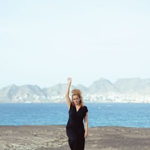 A Valentina e a Valéria Não Estão Mortas – Flávia Gusmão & Jacinto Lucas Pires no CCB