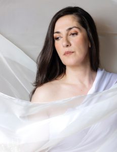 Ana Sofia Varela — “Há Fado no Cais”