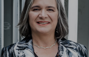Silêncio em Três Tempos Surreais – Ana Telles