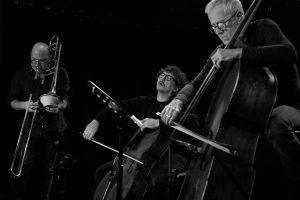 Samuel Blaser, Vincent Courtois e Bruno Chevillon