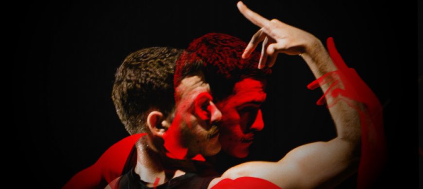 “Ei Toire Linde!” de Noé provoca reflexão sobre o corpo masculino no Teatro Cinearte