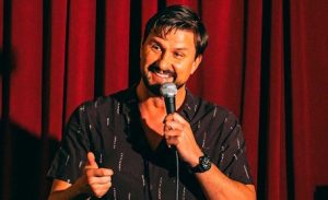 Hugo Sousa apresenta “Premissas” na Aula Magna