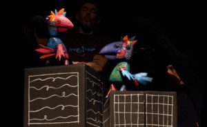 Pequenas Fábulas de La Fontaine encantam miúdos e graúdos