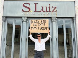 Podia Ser na Tate, Mas É Aqui