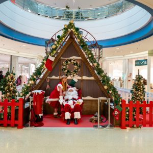 Este Natal, mini roda gigante encanta no Strada Outlet