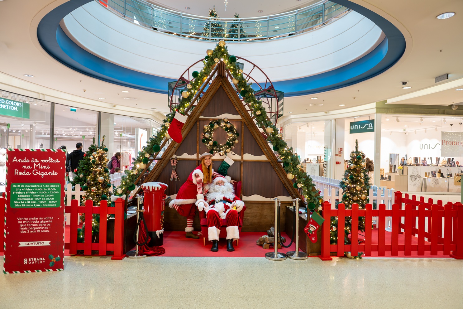 Este Natal, mini roda gigante encanta no Strada Outlet
