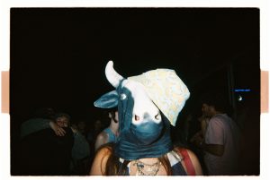 “whathappenedtomanaLúcia” desafia os limites da arte com uma performance intensa!