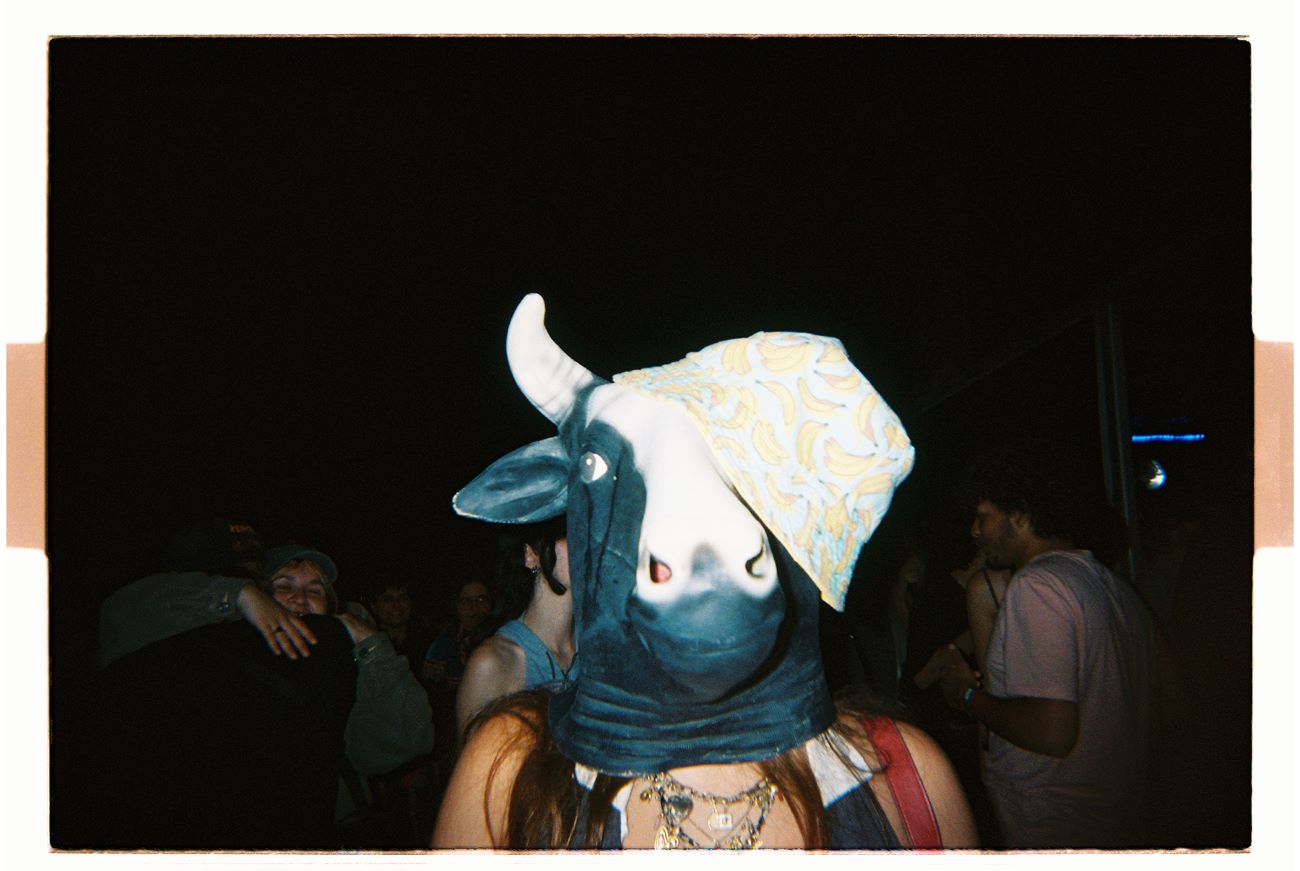 “whathappenedtomanaLúcia” desafia os limites da arte com uma performance intensa!