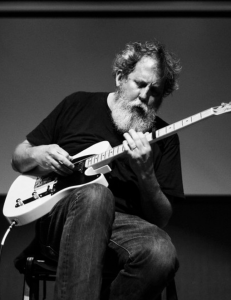 Bill Orcutt regressa à ZDB