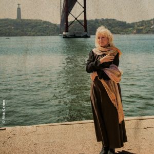 Maria León | Brumas do Luar | Lisboa, Mar e Alma