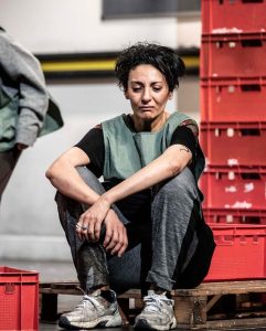 “Prendre soin / Cuidar” de Alexander Zeldin chega à Culturgest