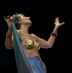 “Sweat Sweat Sweat” – Dança e Reflexão sobre o Envelhecimento