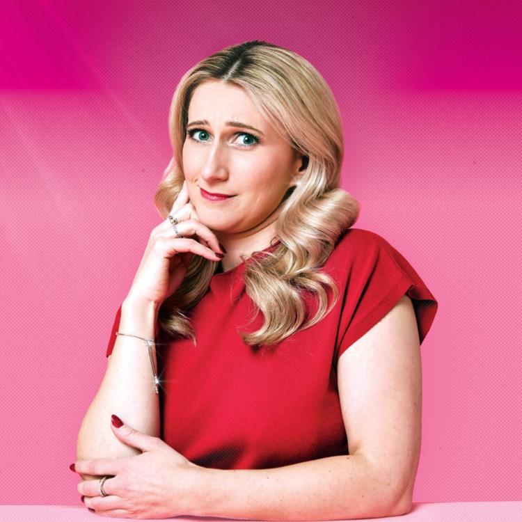 Elena Gabrielle apresenta “Disturb the Vibe” no Teatro Bocage