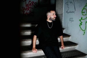 Progressivu: DJ set com ritmos eletrónicos e remisturas culturais na Casa do Comum