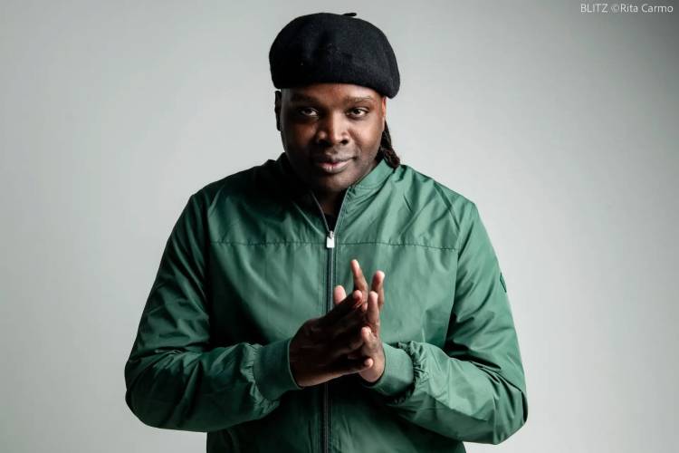 Encontros com o Hip-hop: Valete com Trio de Jazz