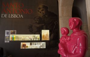 Visita orientada • O Santo mais popular de Lisboa mora aqui
