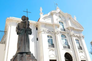 Visita • Visita à Igreja de Santo António