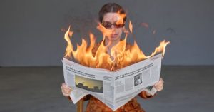 “Burn Burn Burn” Teatro de Catarina Rôlo Salgueiro e Isabel Costa